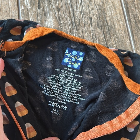 KicKee Pants halloween candy corn bamboo sleeper 3-6 months - Picture 2 of 4